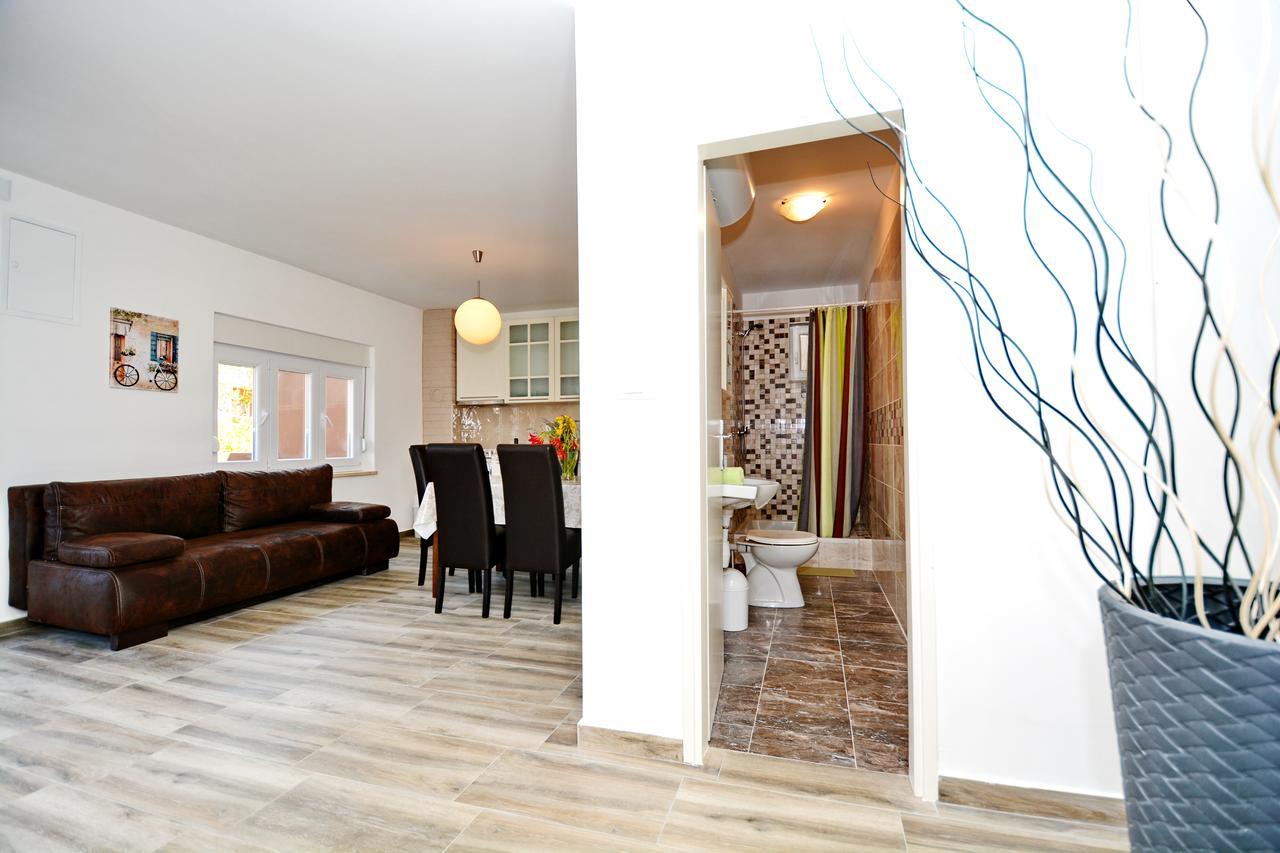 Gabi 1 Apartment ซาดาร์ ภายนอก รูปภาพ